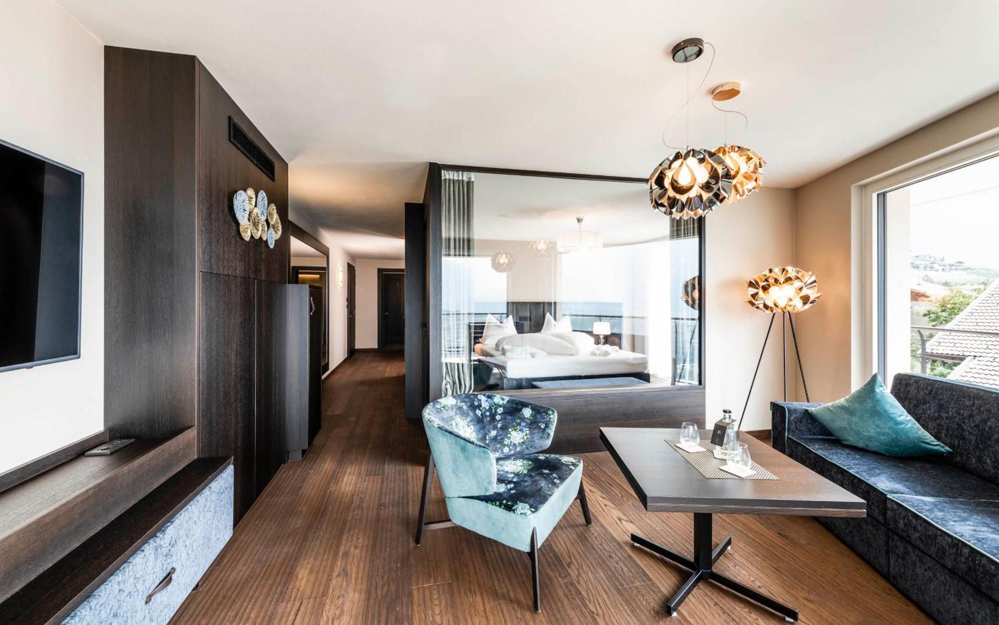 Prunner Luxury Suites - Adults Only Schenna Pokoj fotografie